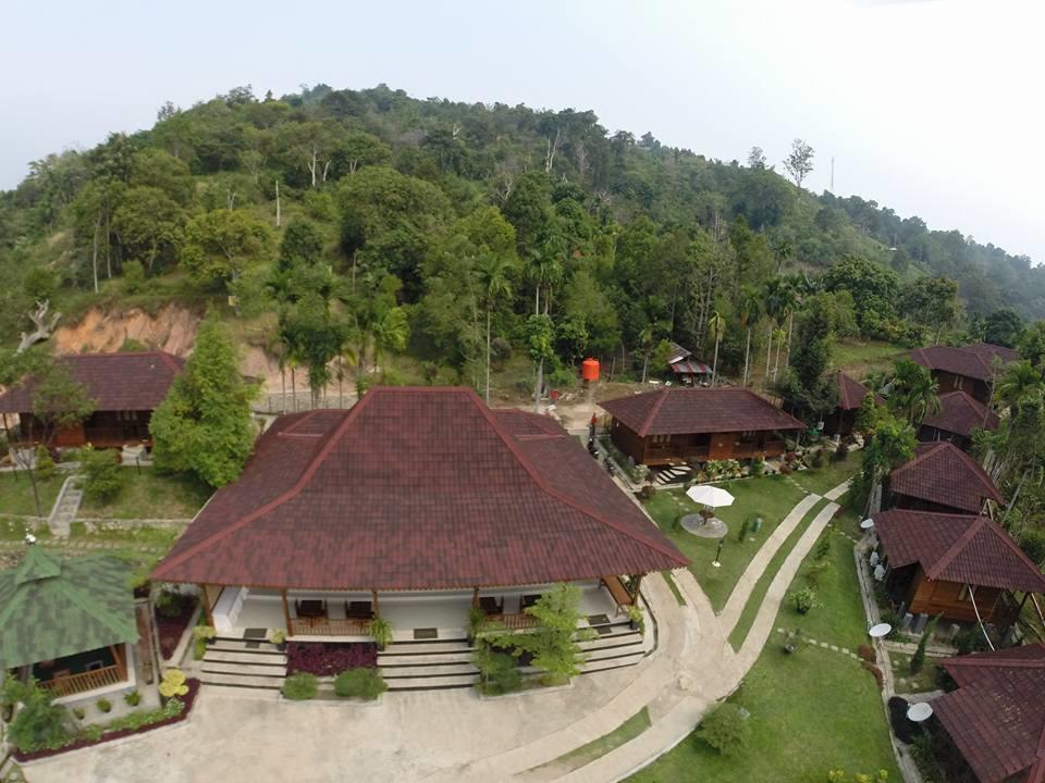 Langkisau Resort Hotel & Restaurant Padang  Exterior foto